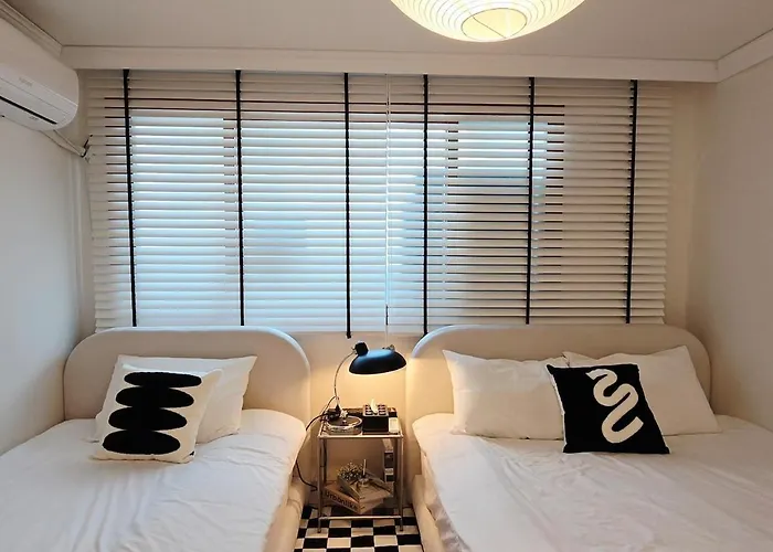 Dmc Stn, 3br, 2ba, Fits7, Free Luggage, Hongdae Appartement Seoel